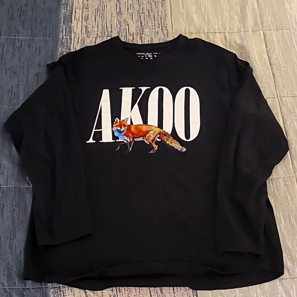 Akoo Long Sleeve T-Shirt